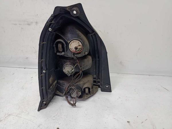 FEU ARRIERE DROIT SUZUKI ALTO 2002-2009 - Vue 2